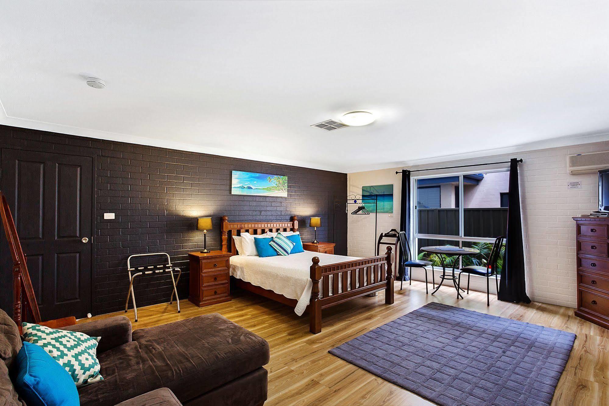 Salamander Beach Accommodation - Adults Only Salamander Bay Exterior photo